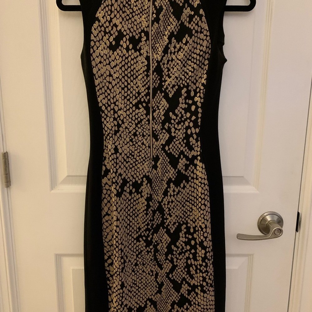Joseph Ribkoff Snake/Python Print Dress .Size 8.E… - image 6